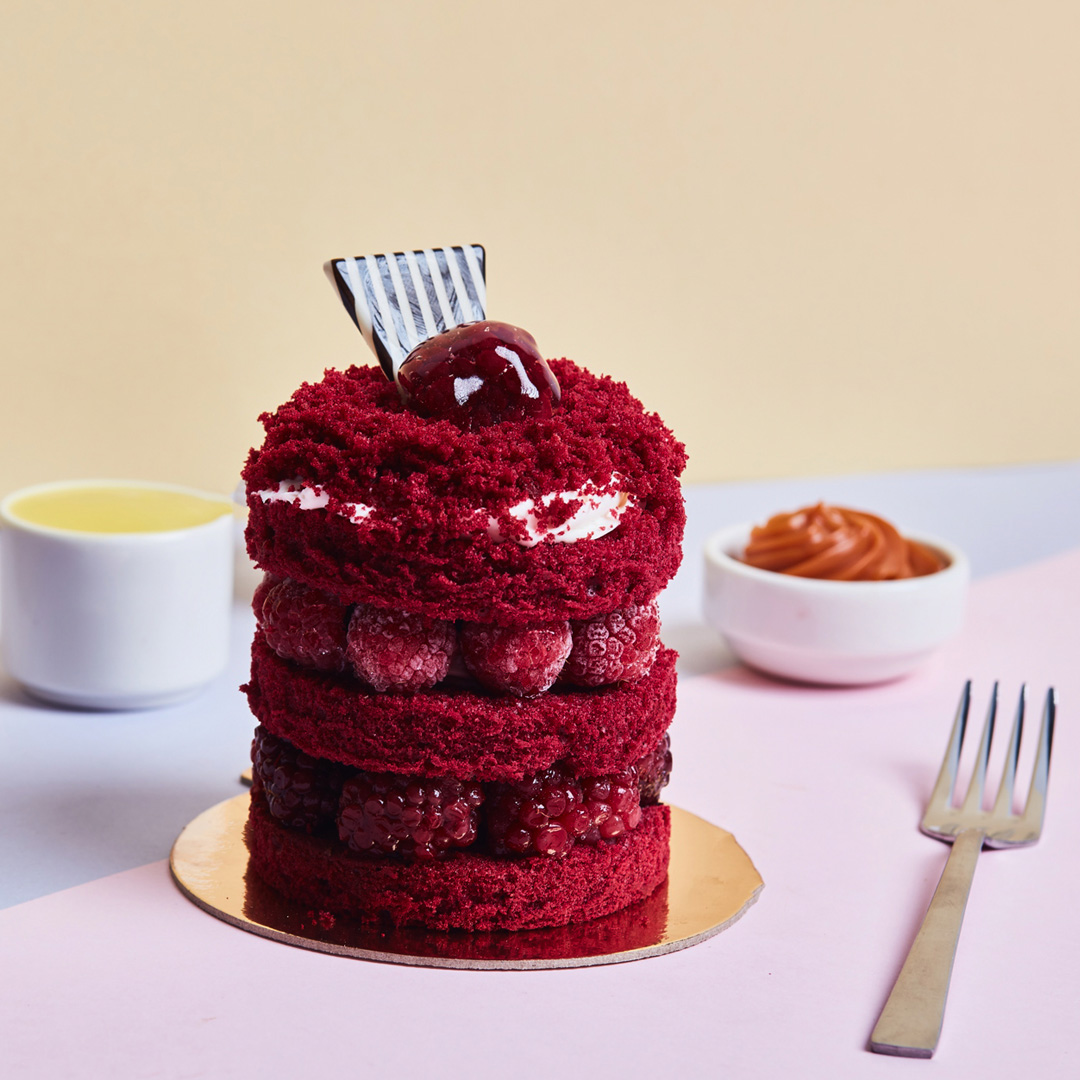 Orman Meyveli Red Velvet Pasta